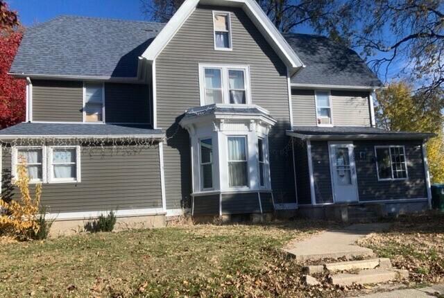 102 E 6th St., Milledgeville, IL 61051