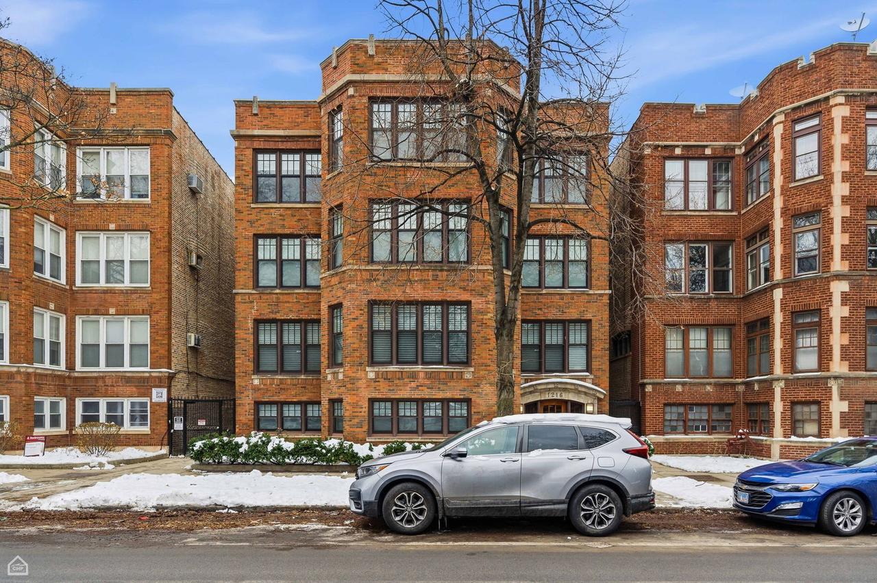 1216 E Hyde Park Blvd. #1S, Chicago, IL 60615