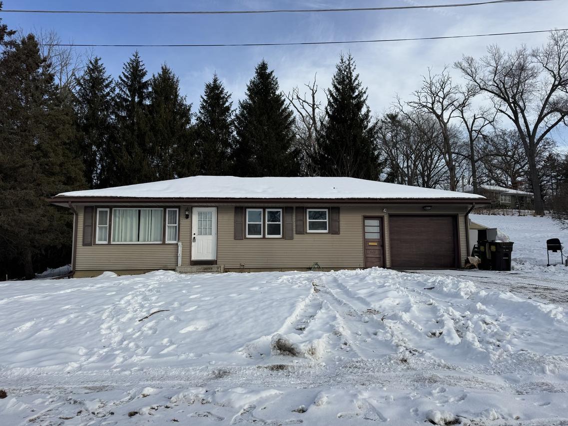 620 Hillandale Dr., Morrison, IL 61270