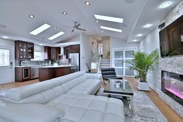 575 Bedford Ln., Des Plaines, IL 60016