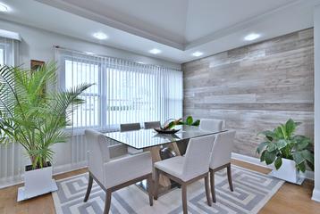 575 Bedford Ln., Des Plaines, IL 60016