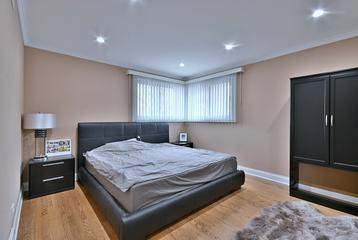 575 Bedford Ln., Des Plaines, IL 60016