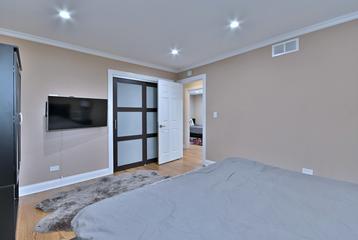 575 Bedford Ln., Des Plaines, IL 60016