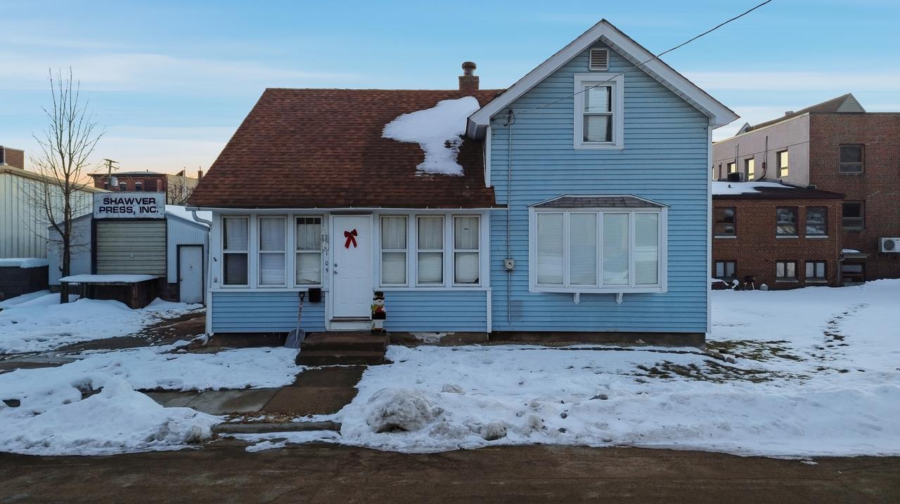 105 E Knox St., Morrison, IL 61270