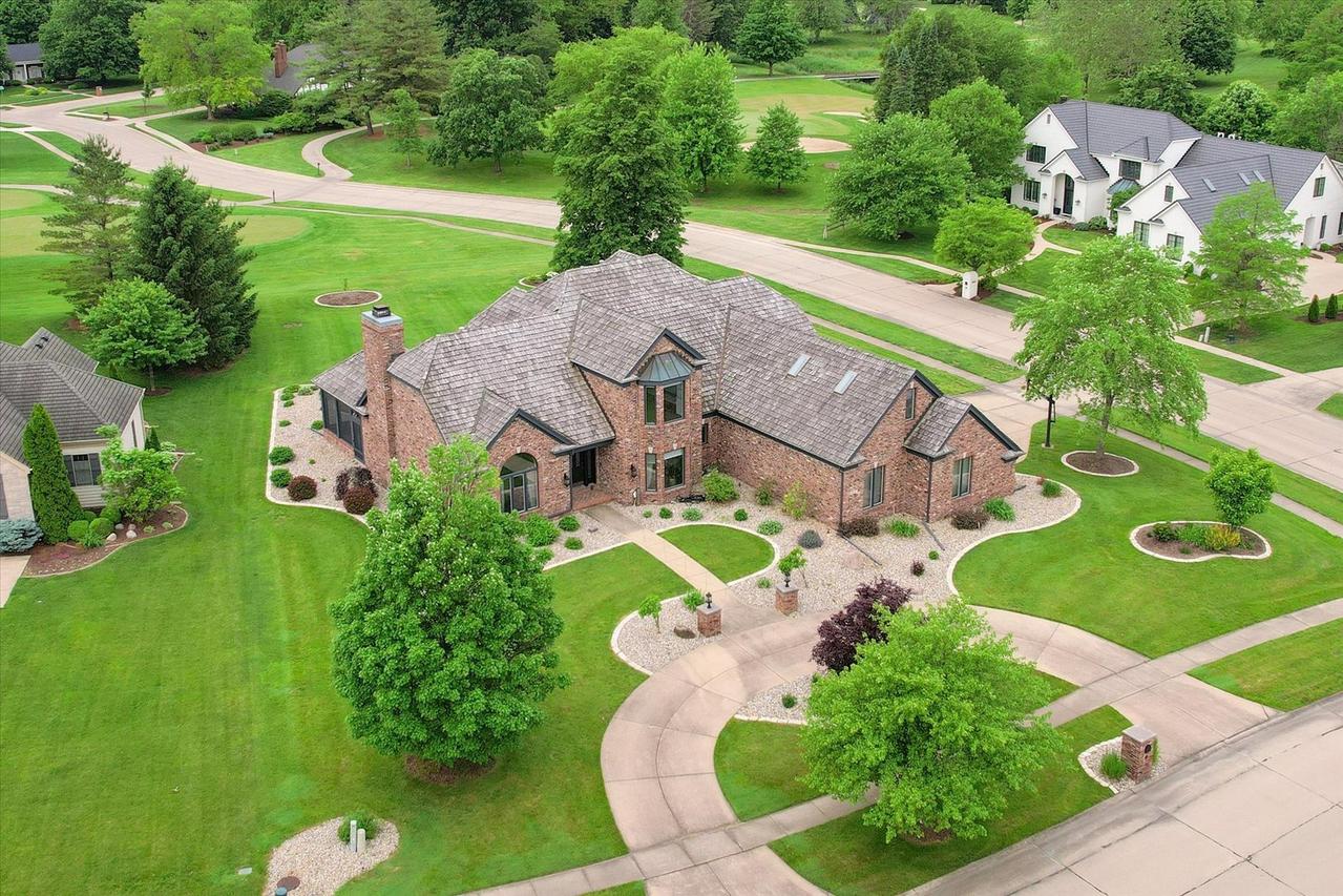 1801 Cobblefield Ct., Champaign, IL 61822