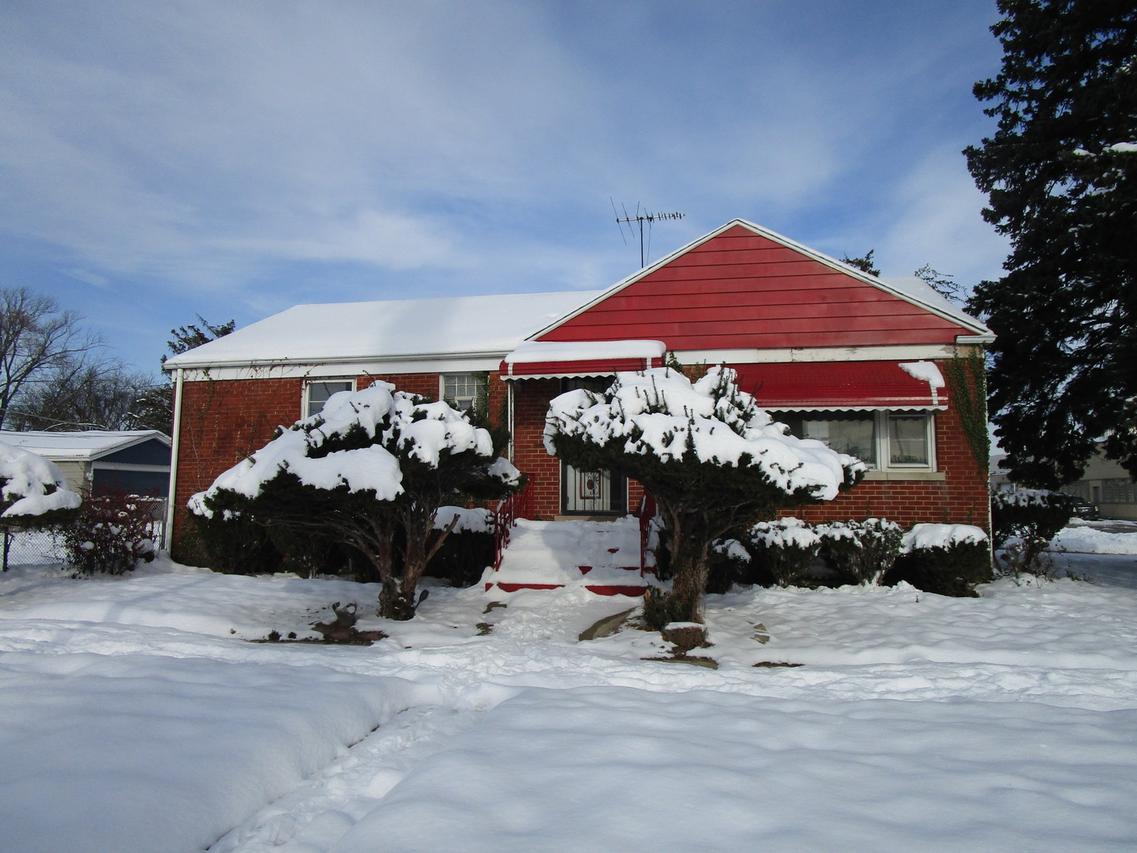 346 31st Ave., Bellwood, IL 60104