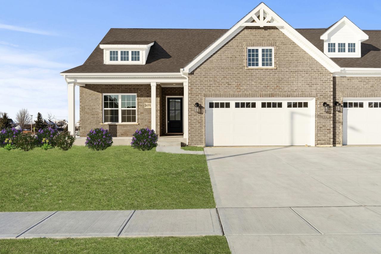 16551 Kayla Dr., Lemont, IL 60439