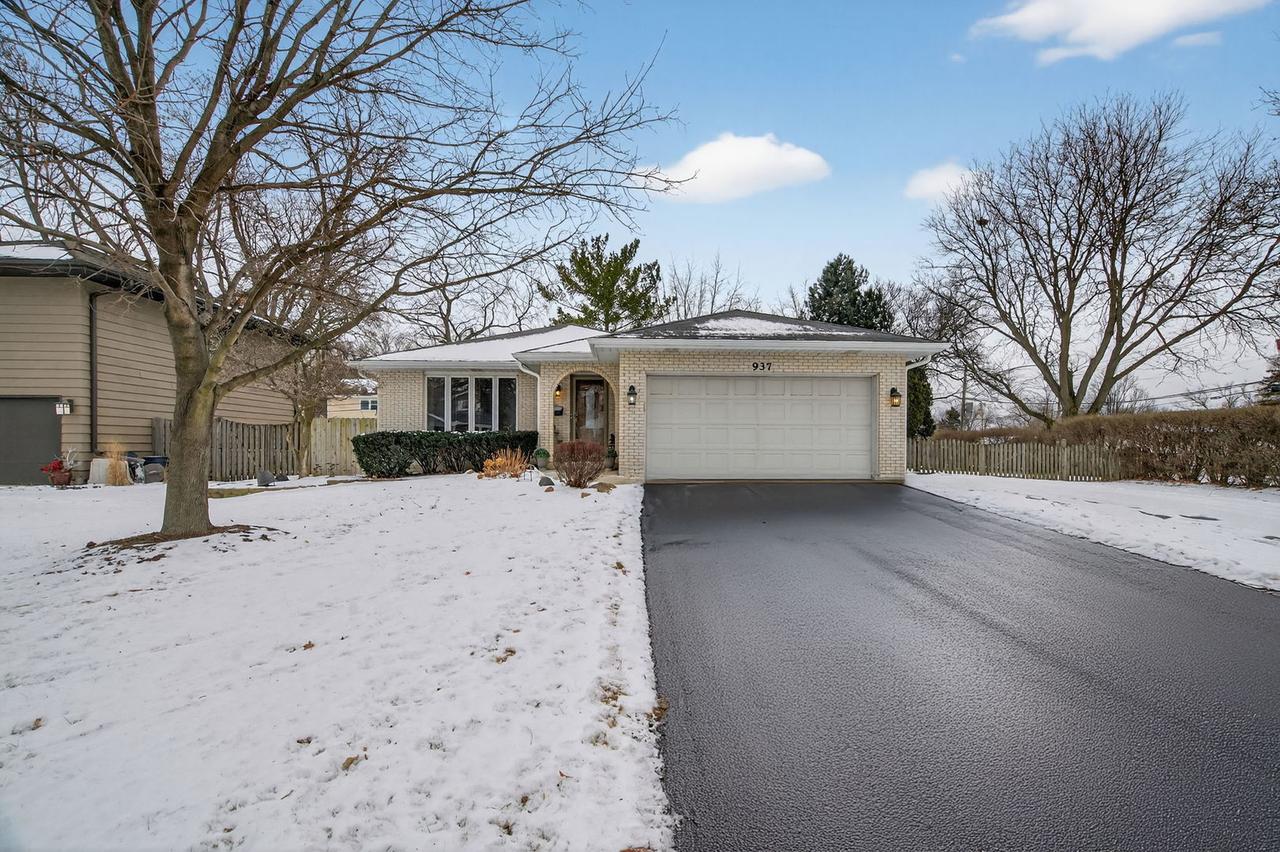 [Address Hidden by Seller], Downers Grove, IL 60516