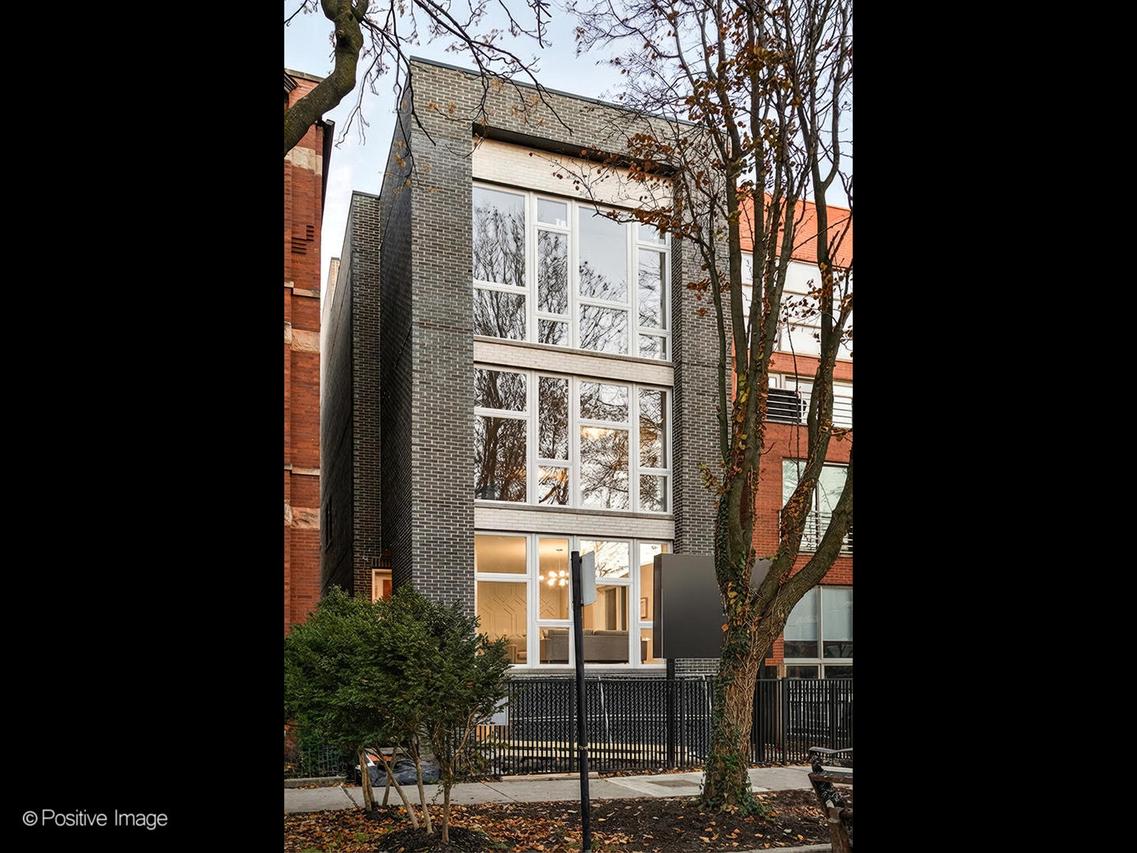 [Address Hidden by Seller], Chicago, IL 60612