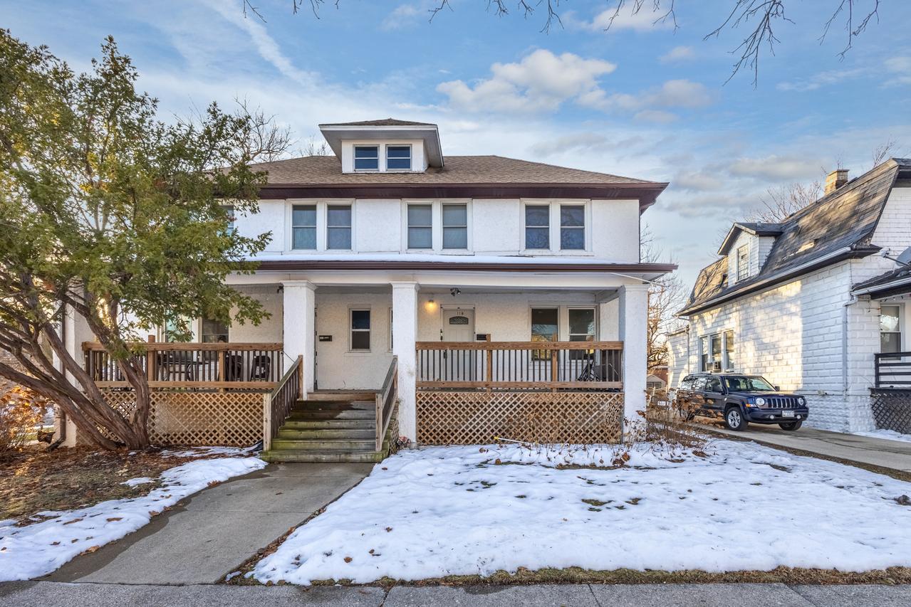 1118 S 7th Ave., Maywood, IL 60153