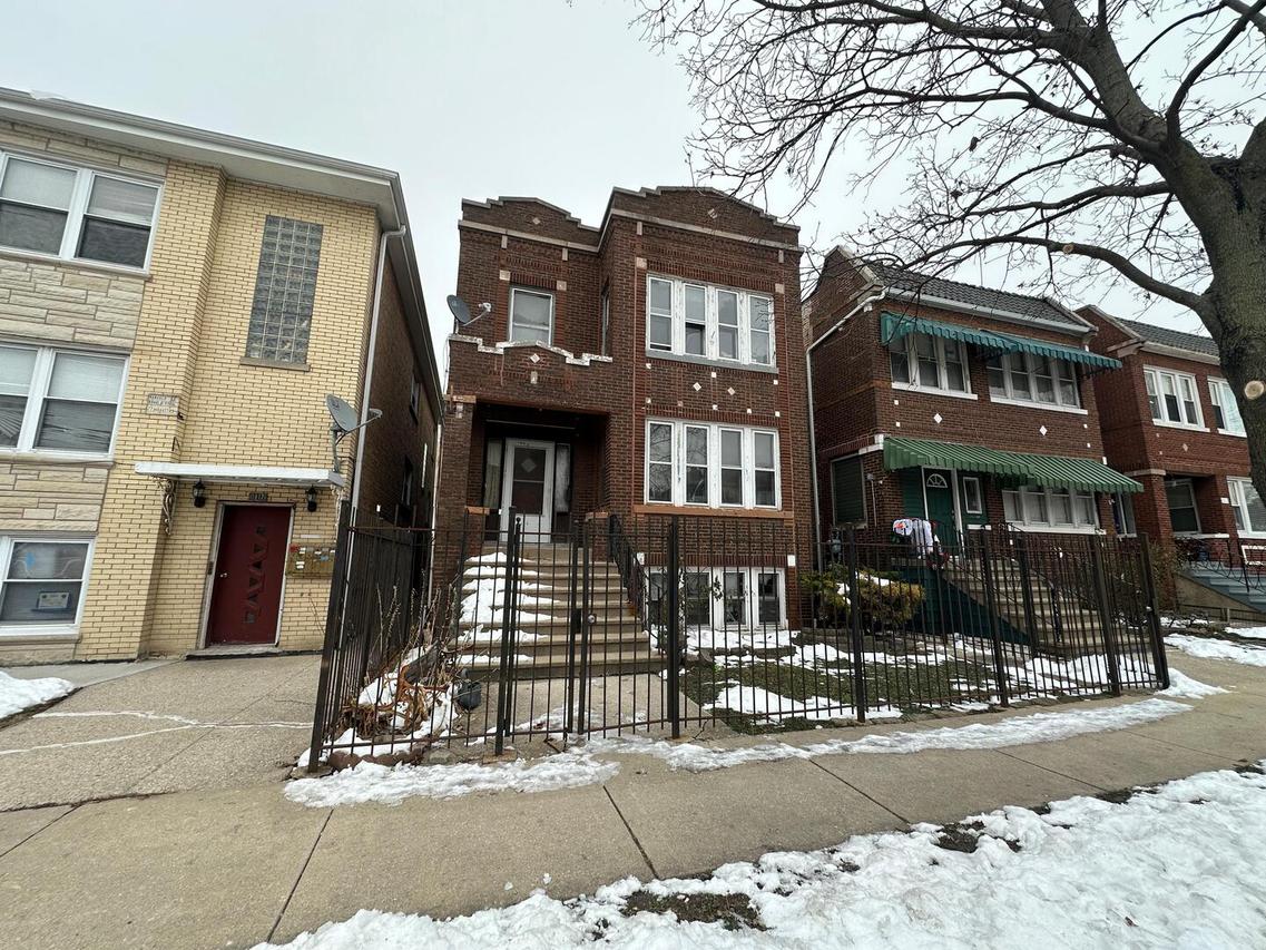 1809 S 49th Ave., Cicero, IL 60804