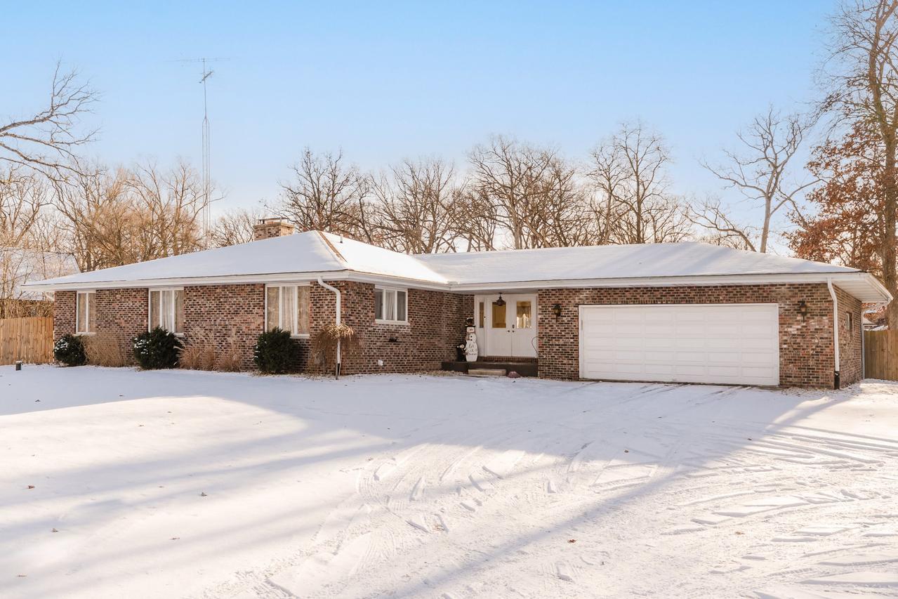 13570 Base Line Rd., Kingston, IL 60145