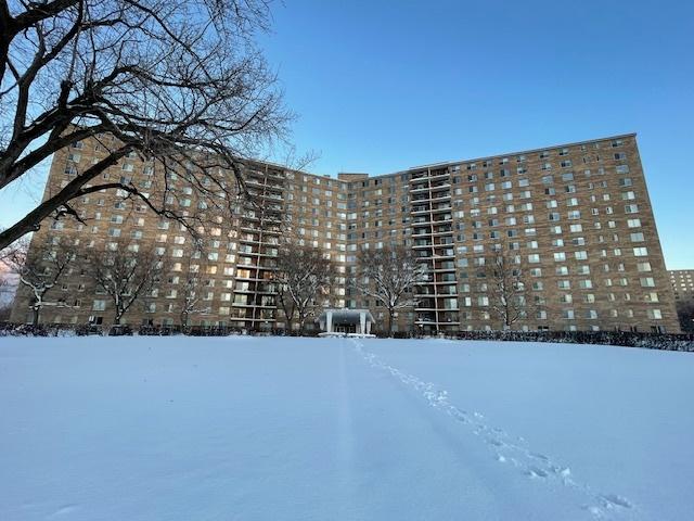 7141 N Kedzie Ave. #110, Chicago, IL 60645