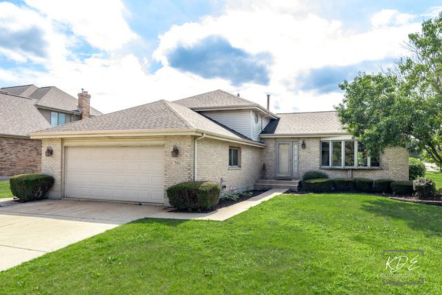 701 Bishops Dr., New Lenox, IL 60451