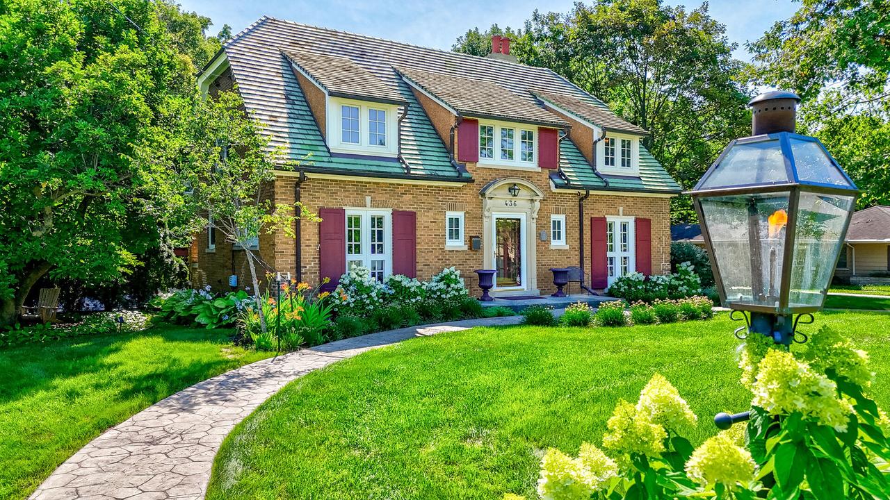 436 Park Ave., Ottawa, IL 61350