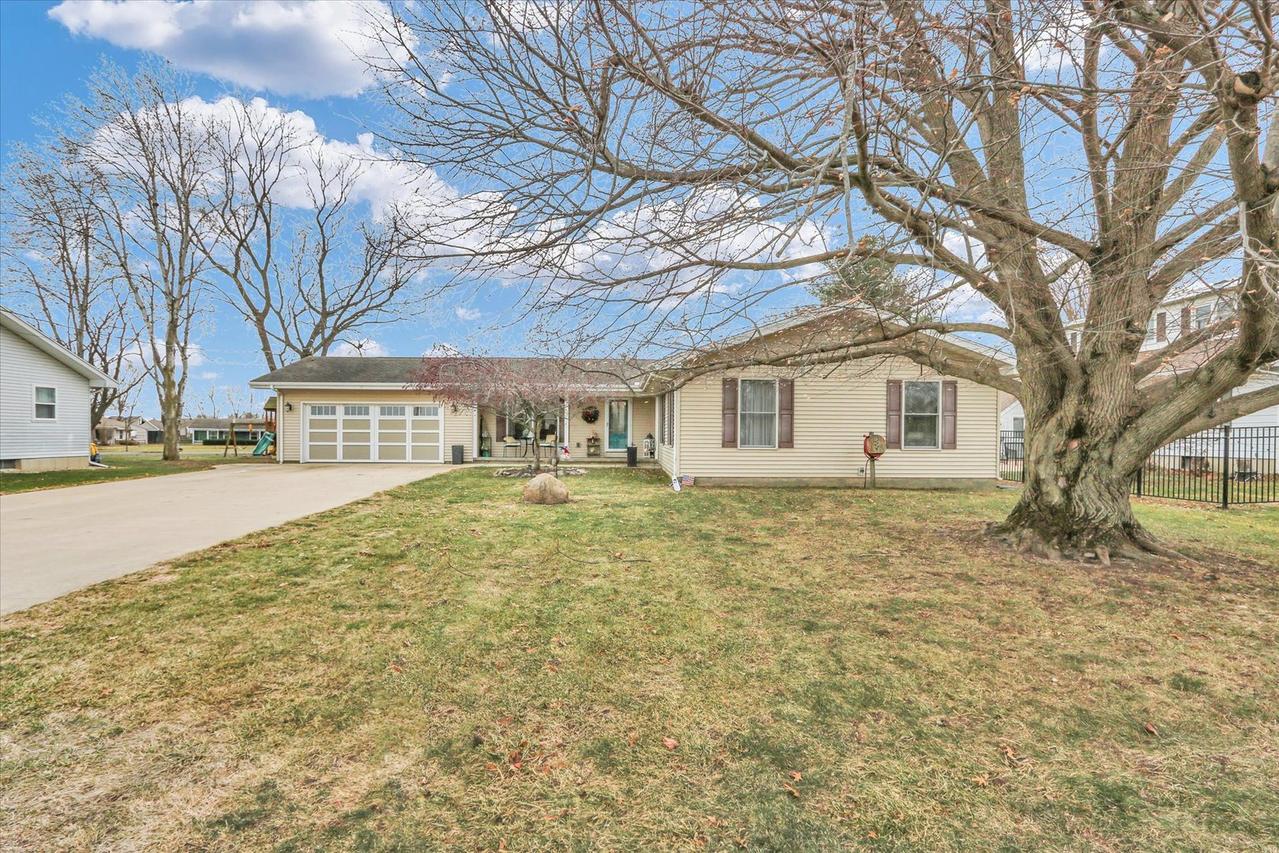 703 E Washington St., Tolono, IL 61880