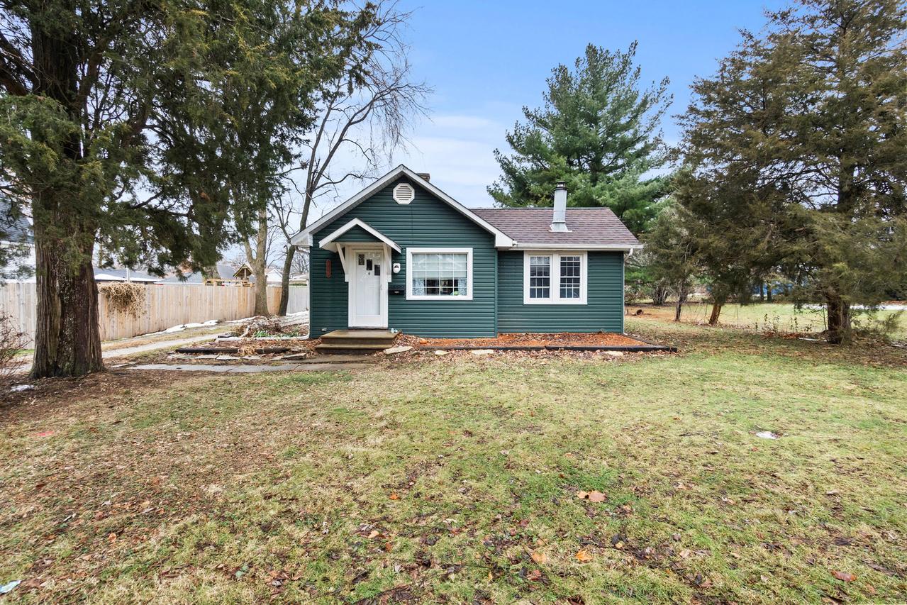 915 Dawes Ave., Joliet, IL 60435