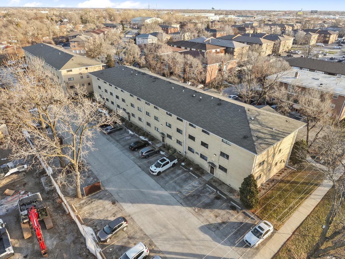 9645 S Harlem Ave. #1H, Chicago Ridge, IL 60415