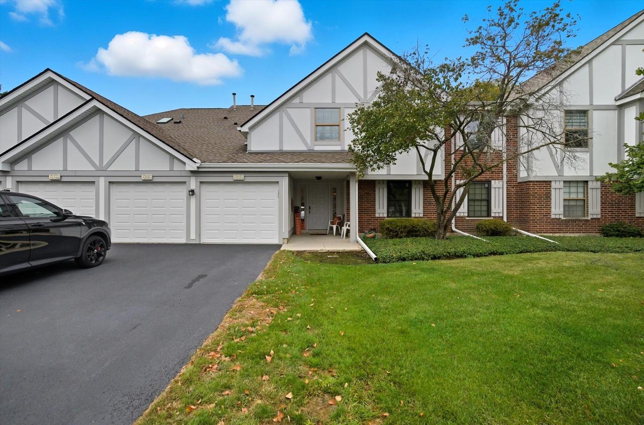 671 Catherine Ct. #31C, Wood Dale, IL 60191