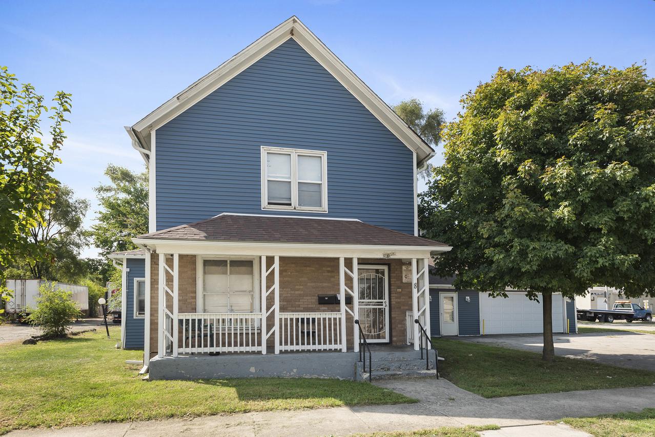 8 Osgood St., Joliet, IL 60433