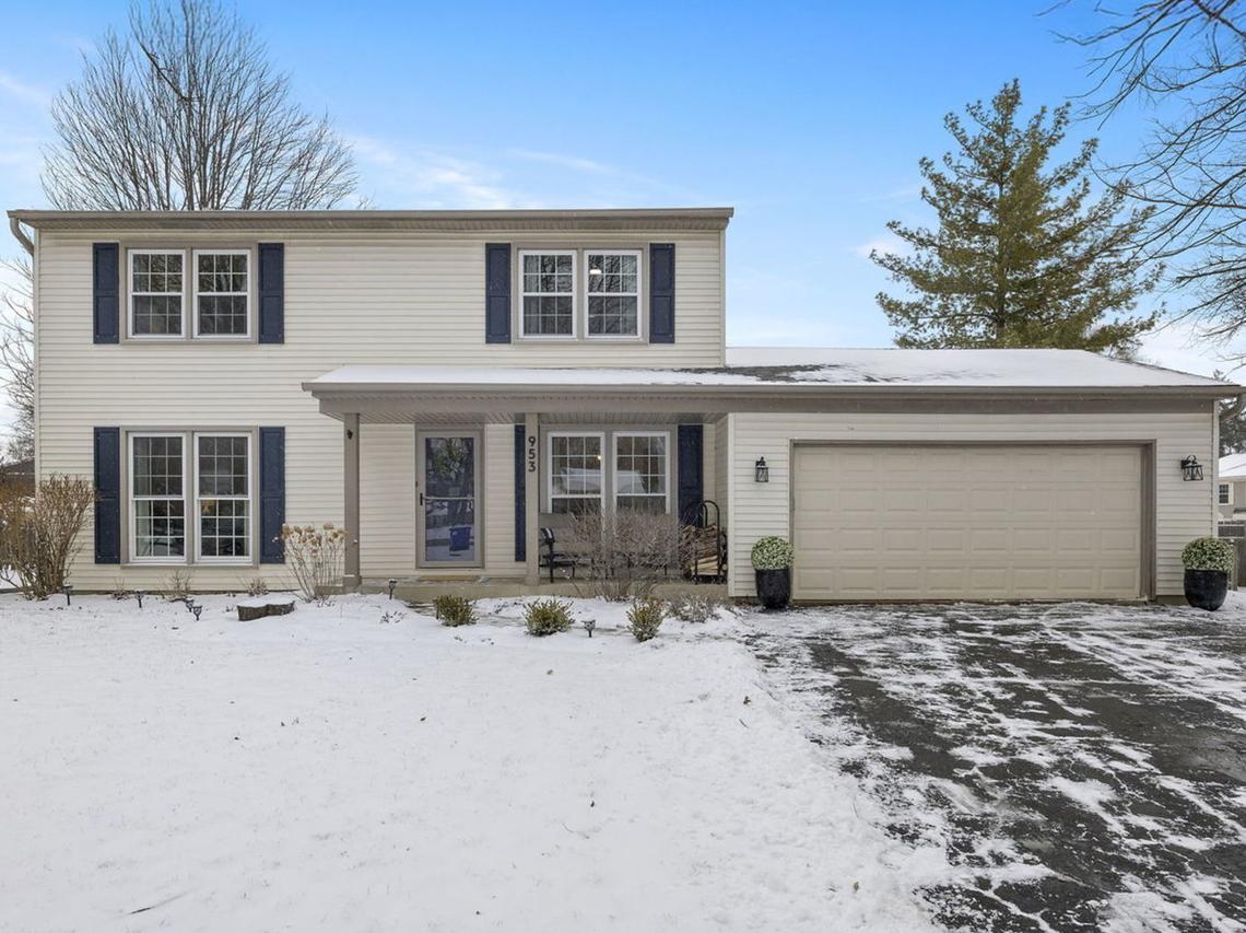 953 Cordova Ct., Wheaton, IL 60189