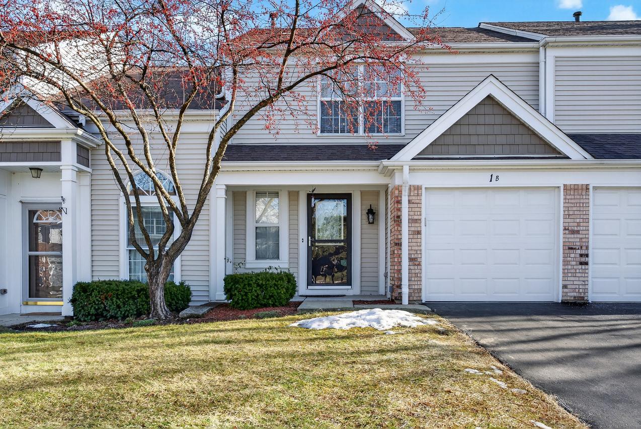 [Address Hidden by Seller], Streamwood, IL 60107