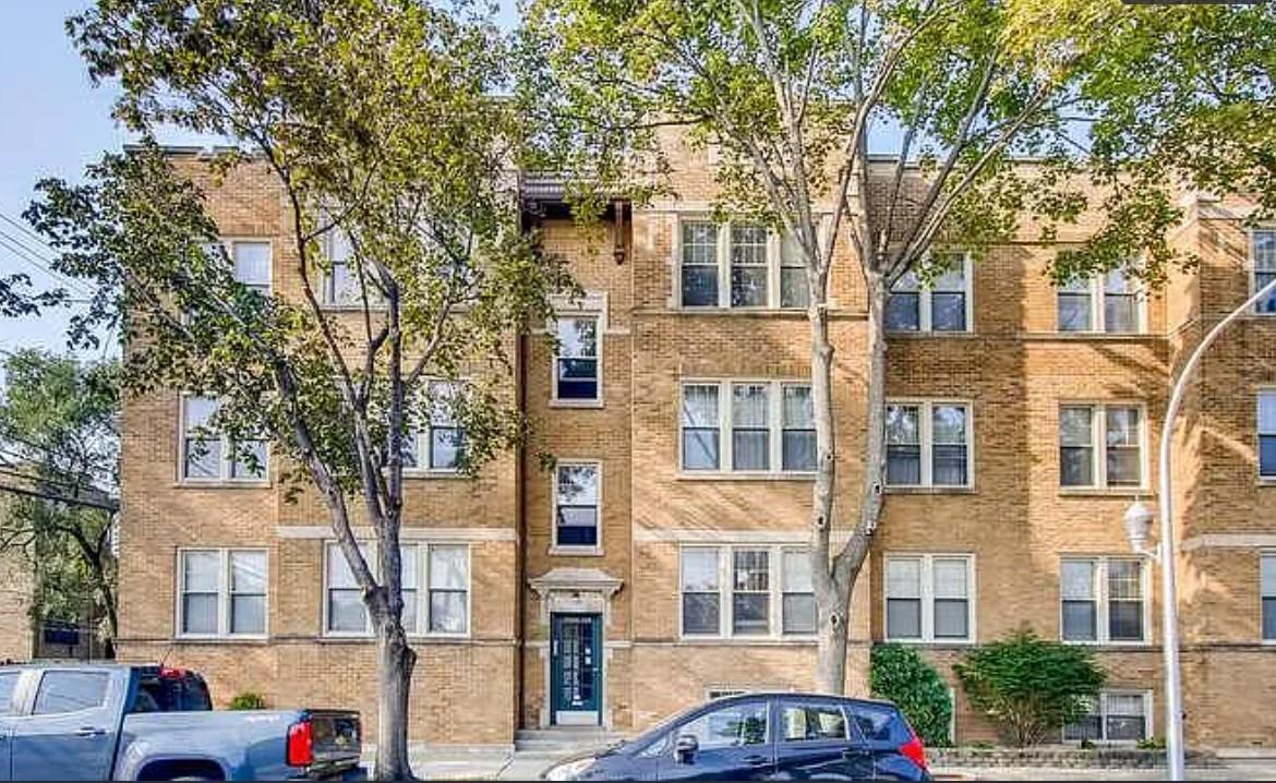 2306 W Jarvis Ave. #3, Chicago, IL 60645