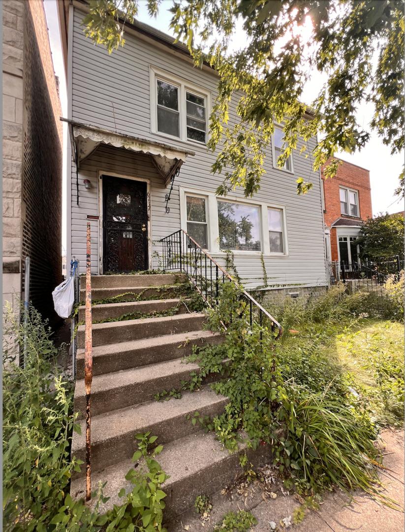 6737 S Champlain Ave., Chicago, IL 60637