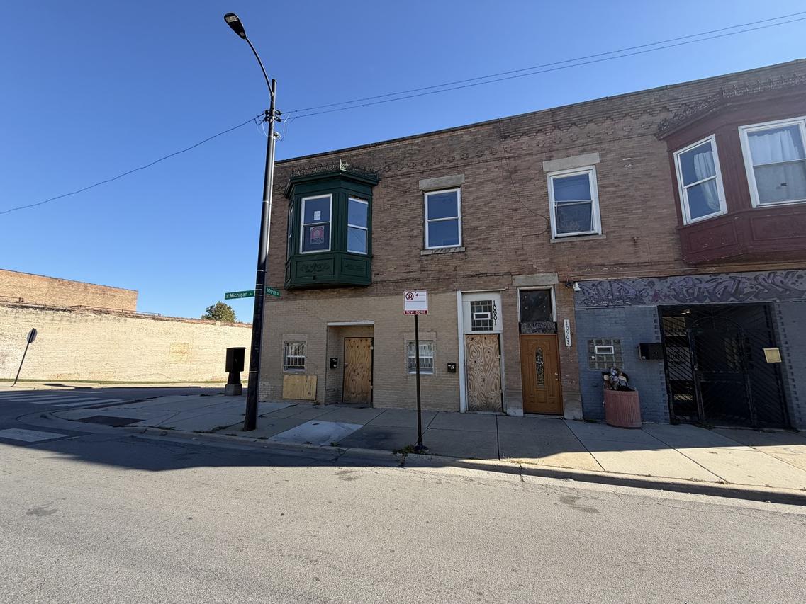 10901 S Michigan Ave., Chicago, IL 60628