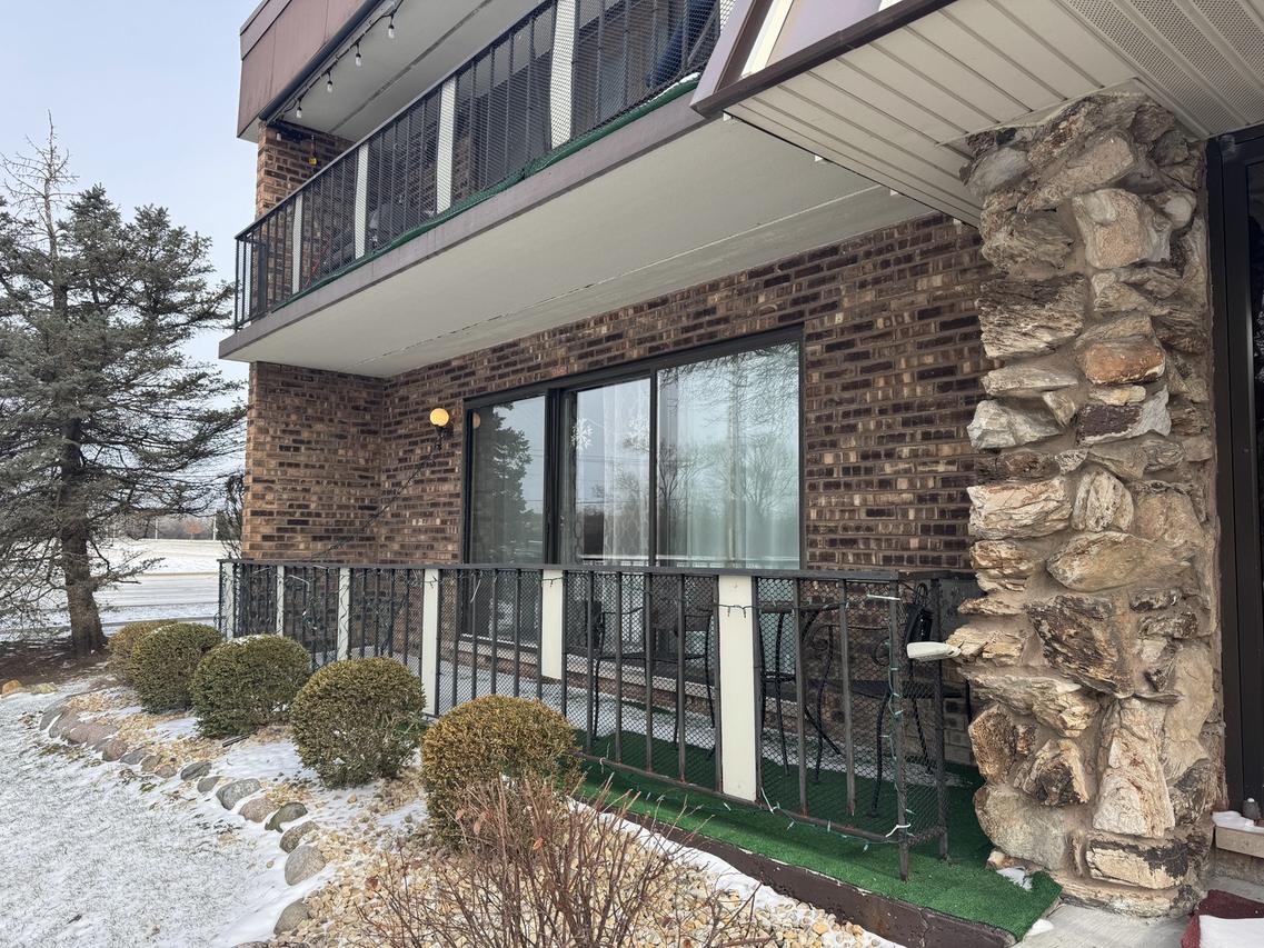11101 O Gorman Dr. #21A, Palos Hills, IL 60465