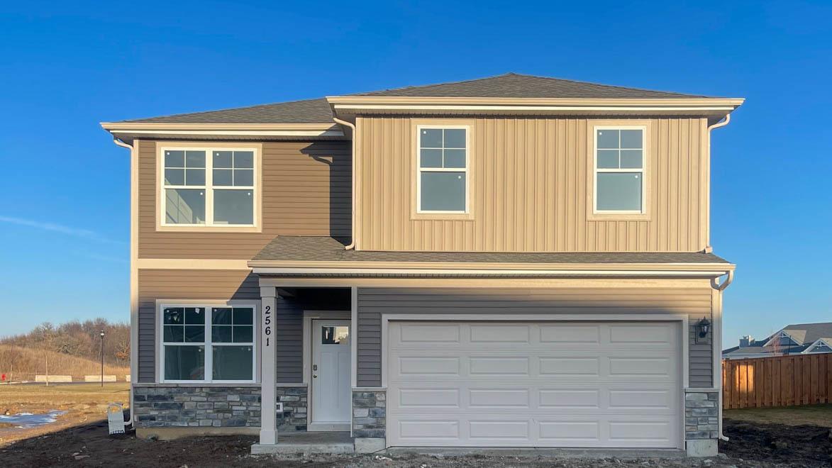 2561 Tahoe Ln., Pingree Grove, IL 60140