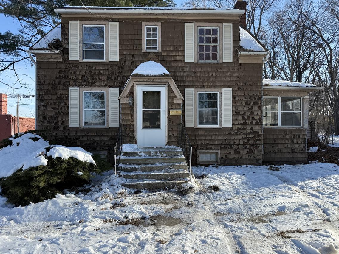 114 Ashley Ave., Rockford, IL 61102