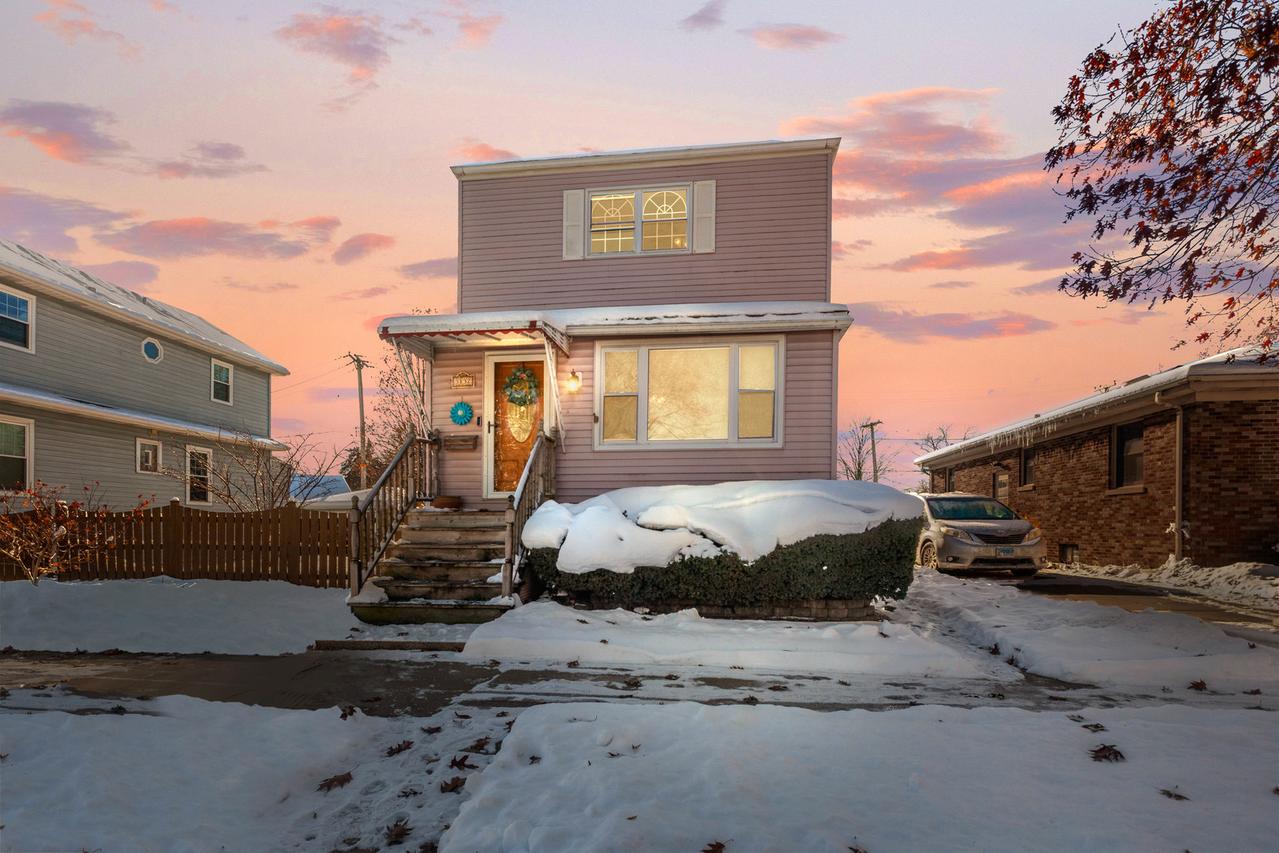 3132 Grand Blvd., Brookfield, IL 60513