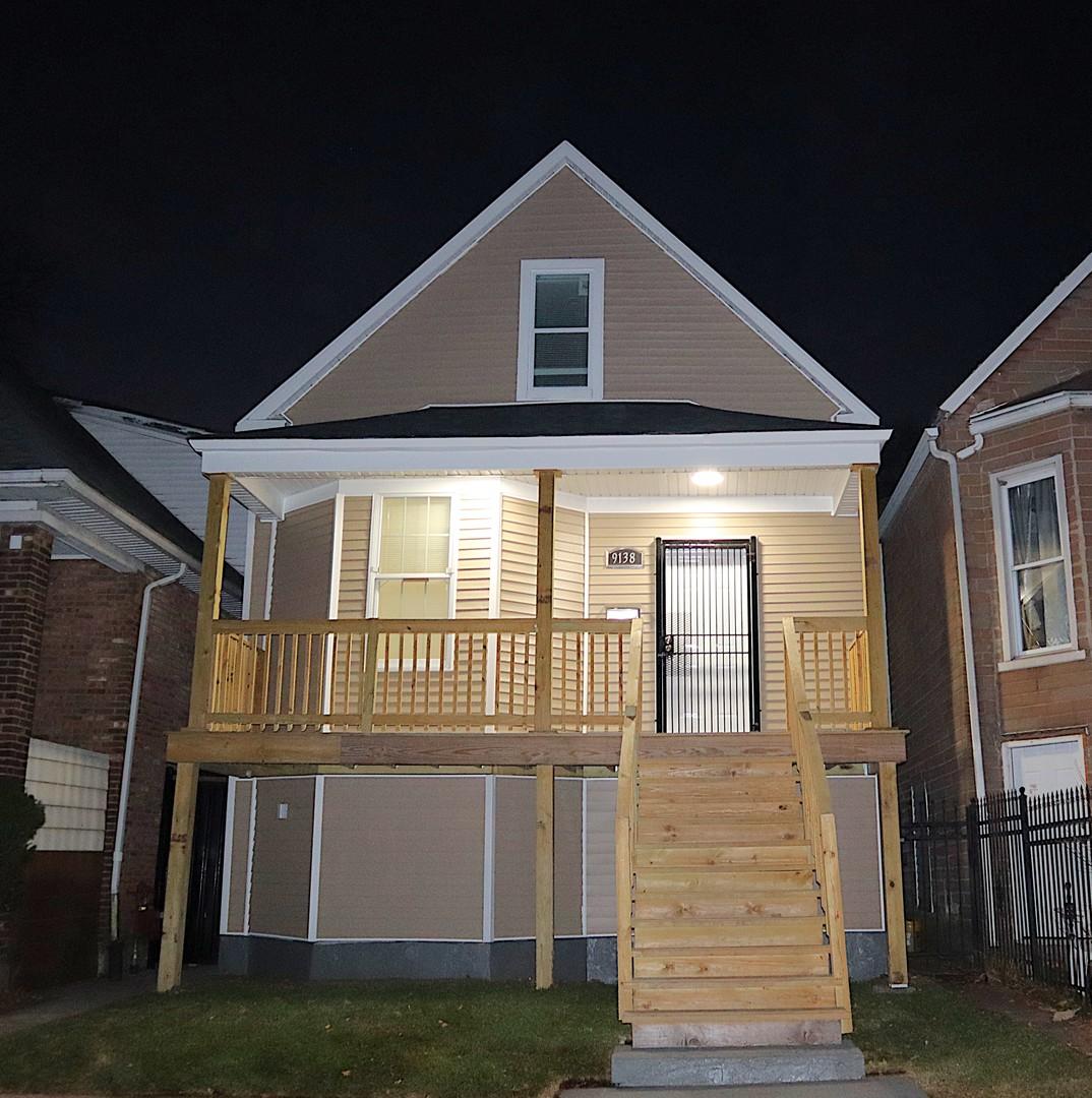 9138 S Essex Ave., Chicago, IL 60617
