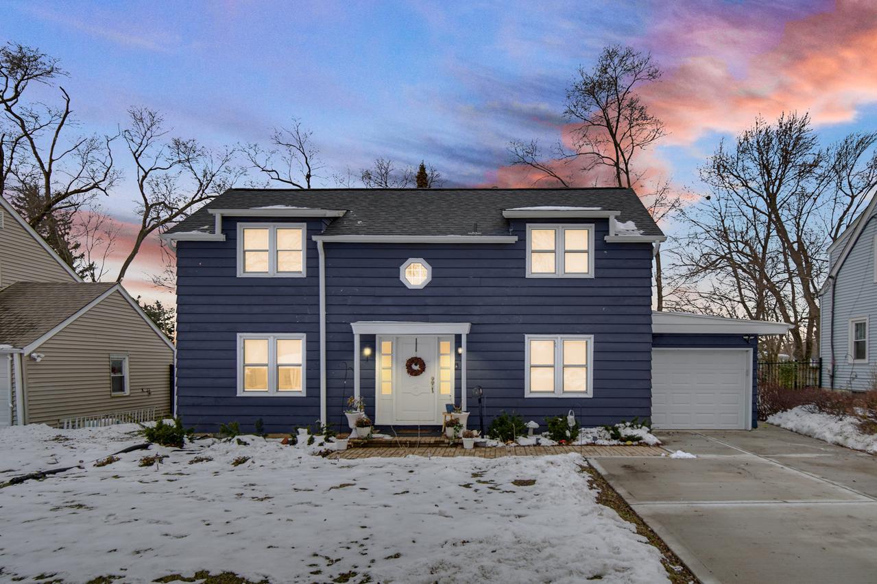 523 N Cedar Rd., New Lenox, IL 60451