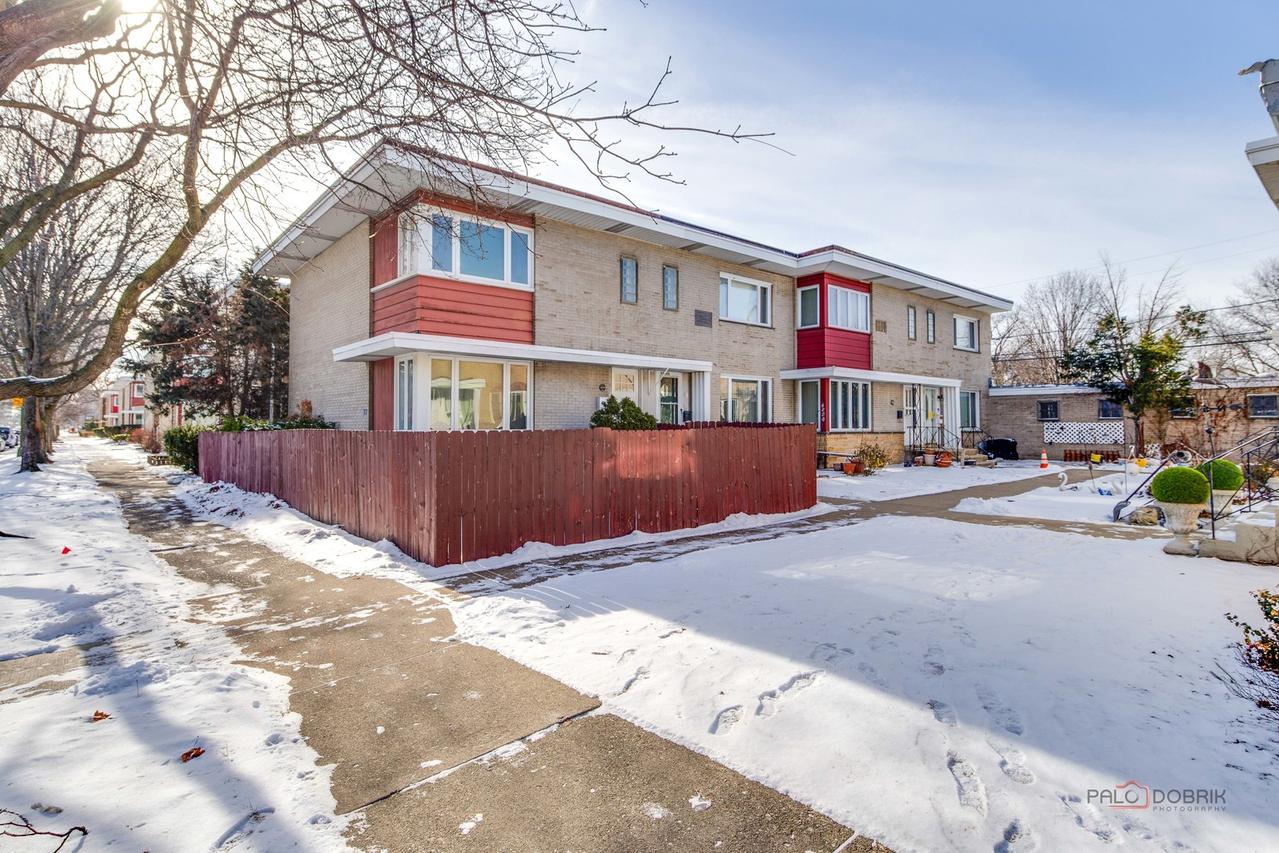 6256 N Cicero Ave., Chicago, IL 60646