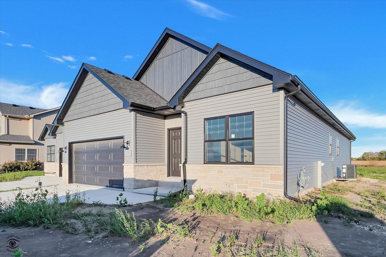 1165 S Farmstone Dr., Diamond, IL 60416