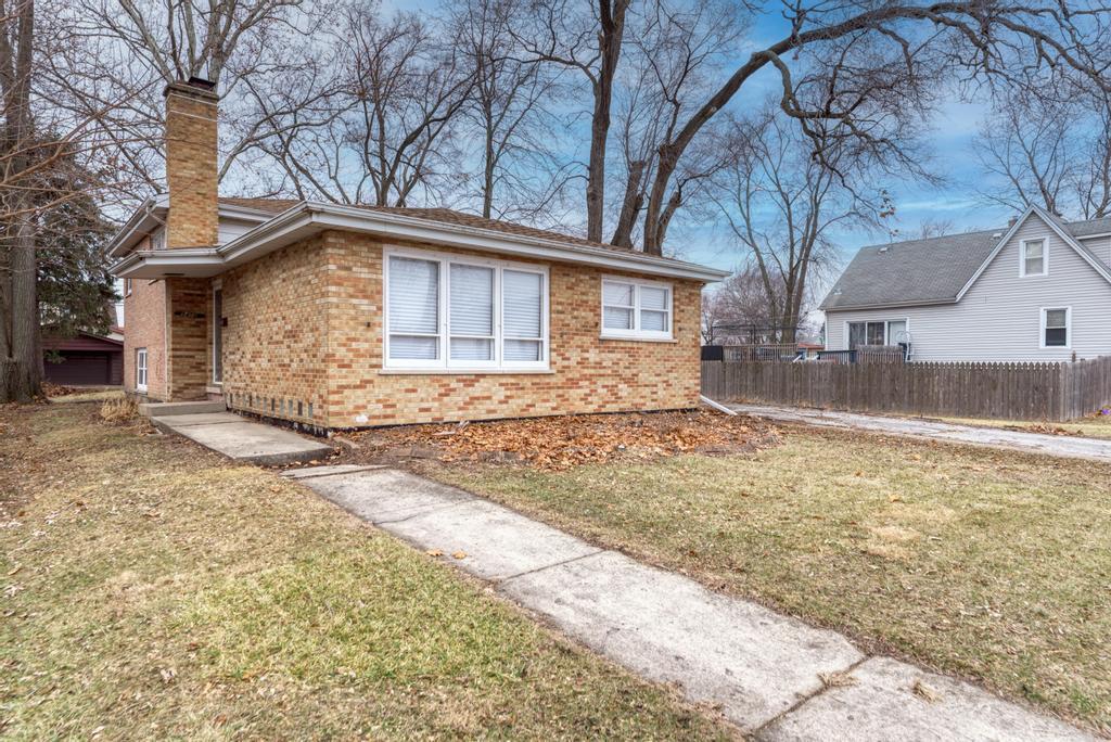 [Address Hidden by Seller], Evergreen Park, IL 60805