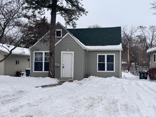 302 Elder Dr., Round Lake Park, IL 60073