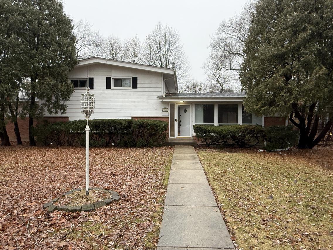 9200 Avers Ave., Evanston, IL 60203