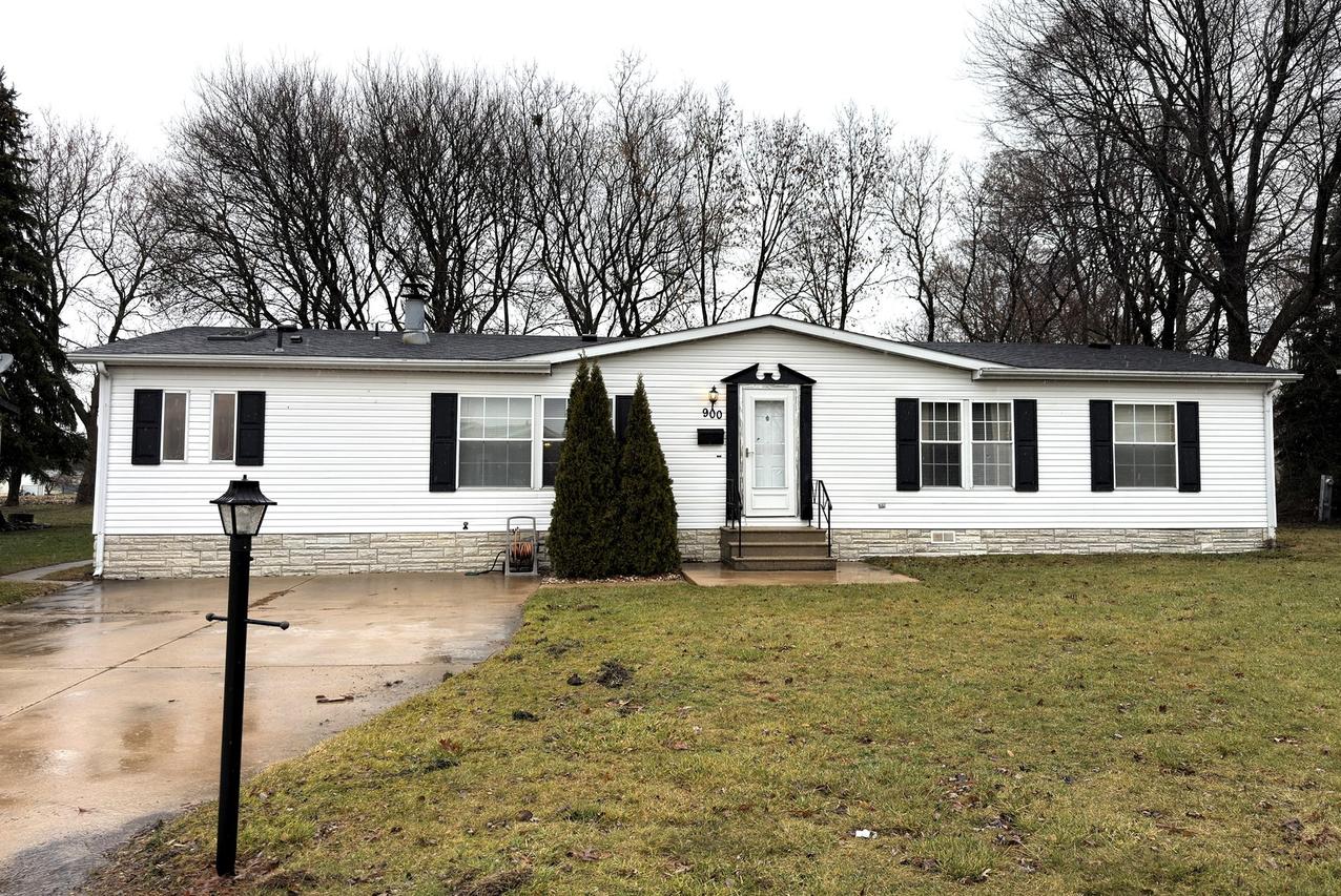 900 Micole Dr., Belvidere, IL 61008