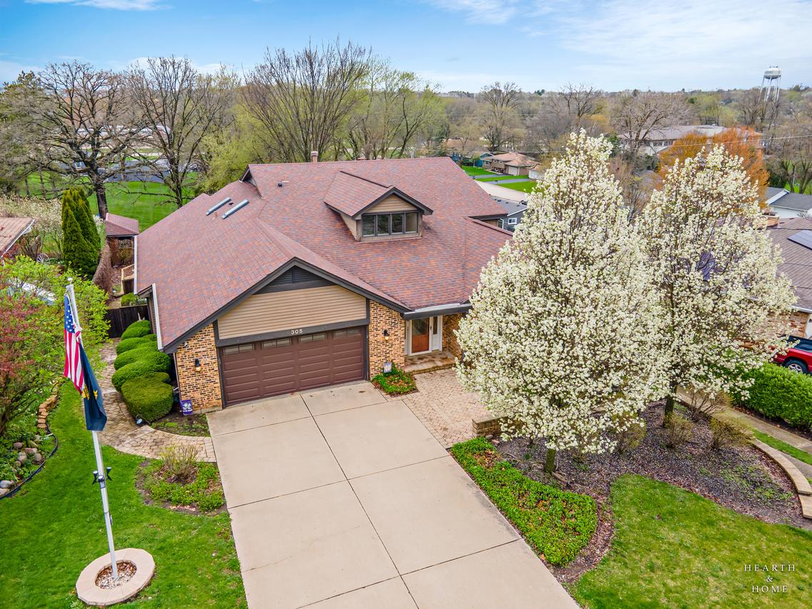 305 N Dale Ave., Mchenry, IL 60050