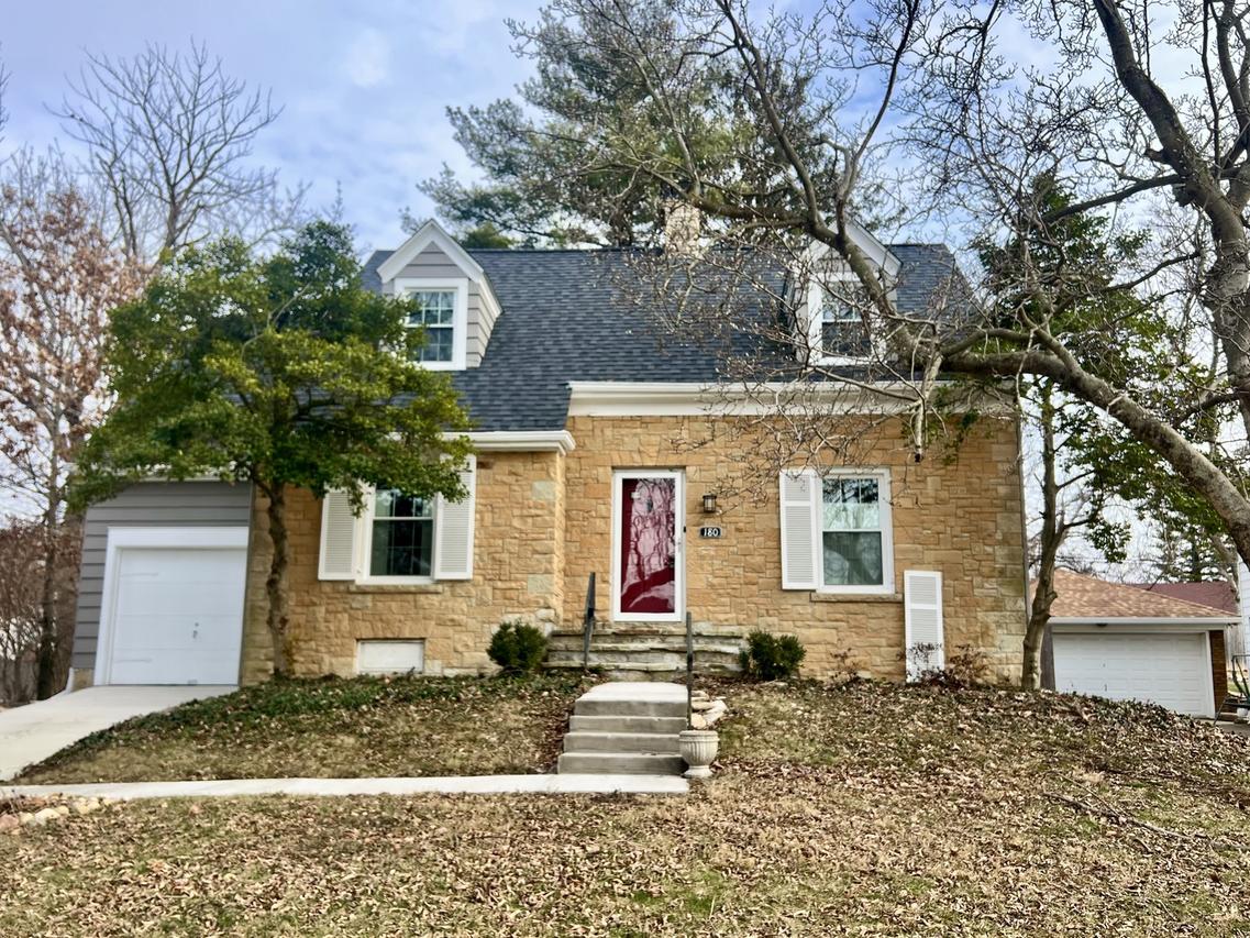 180 S Glencoe Ave., Decatur, IL 62522