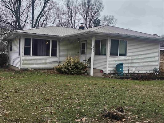 1928 Paradise Blvd., Rockford, IL 61103