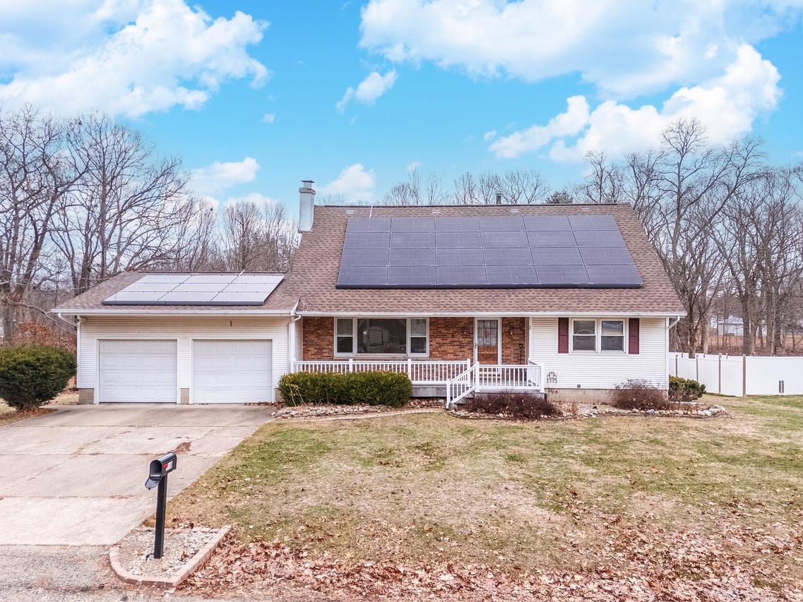 118 Gottlieb Ct., Creve Coeur, IL 61610