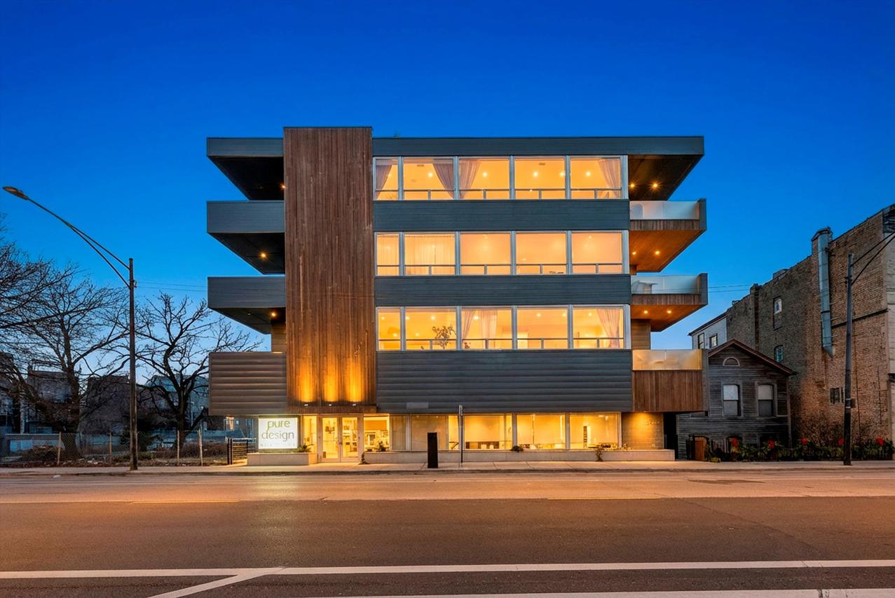 1750 N Clybourn Ave. #202, Chicago, IL 60614