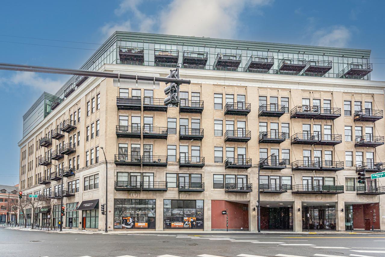 1645 W Ogden Ave. #503, Chicago, IL 60612