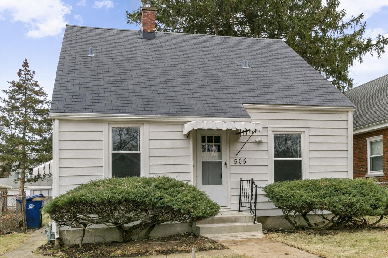 505 Lorraine Ave., Waukegan, IL 60085