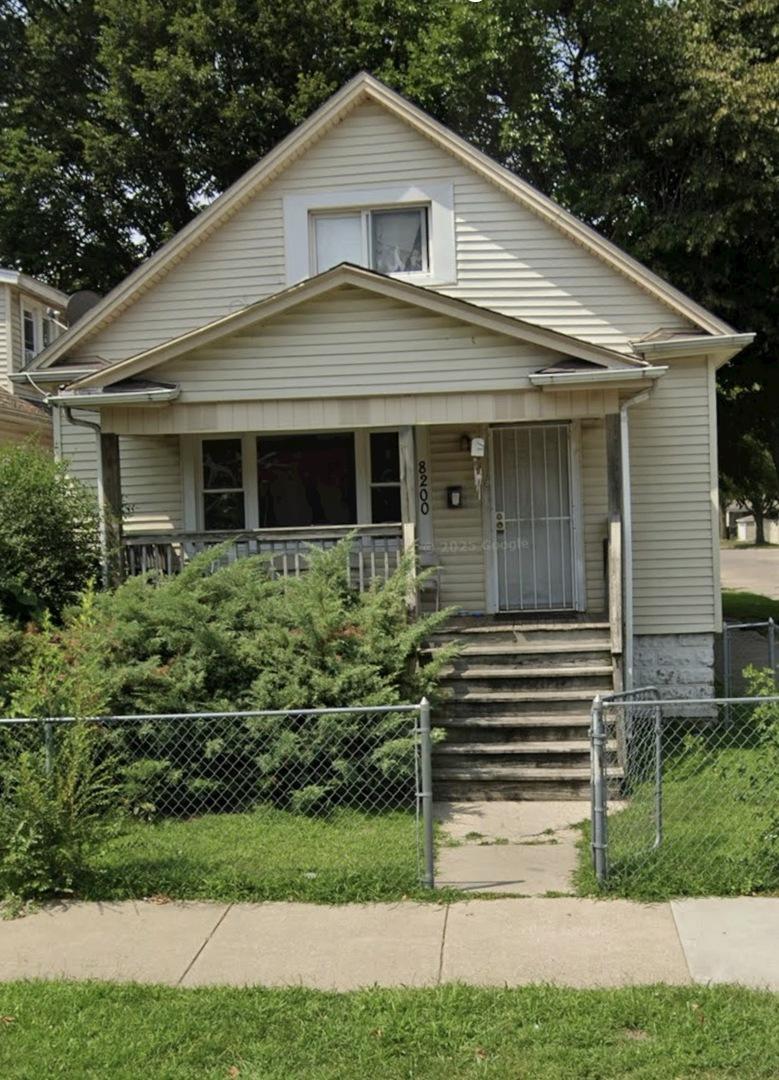 [Address Hidden by Seller], Chicago, IL 60617