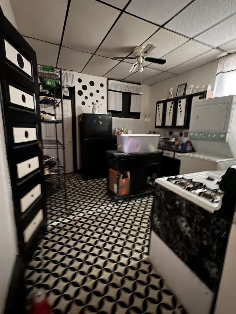 5245 S Racine Ave., Chicago, IL 60609